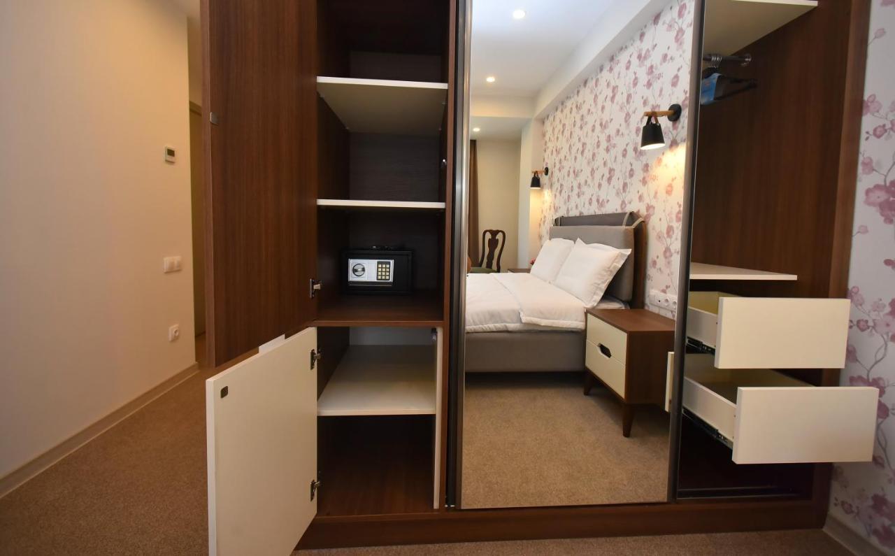 Hotel Avenue 30 Erivan Exterior foto