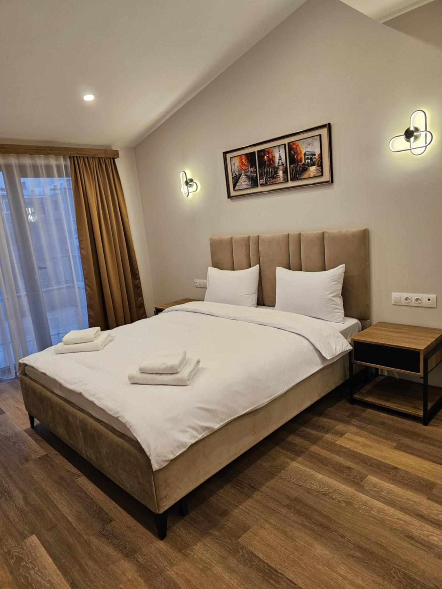 Hotel Avenue 30 Erivan Exterior foto