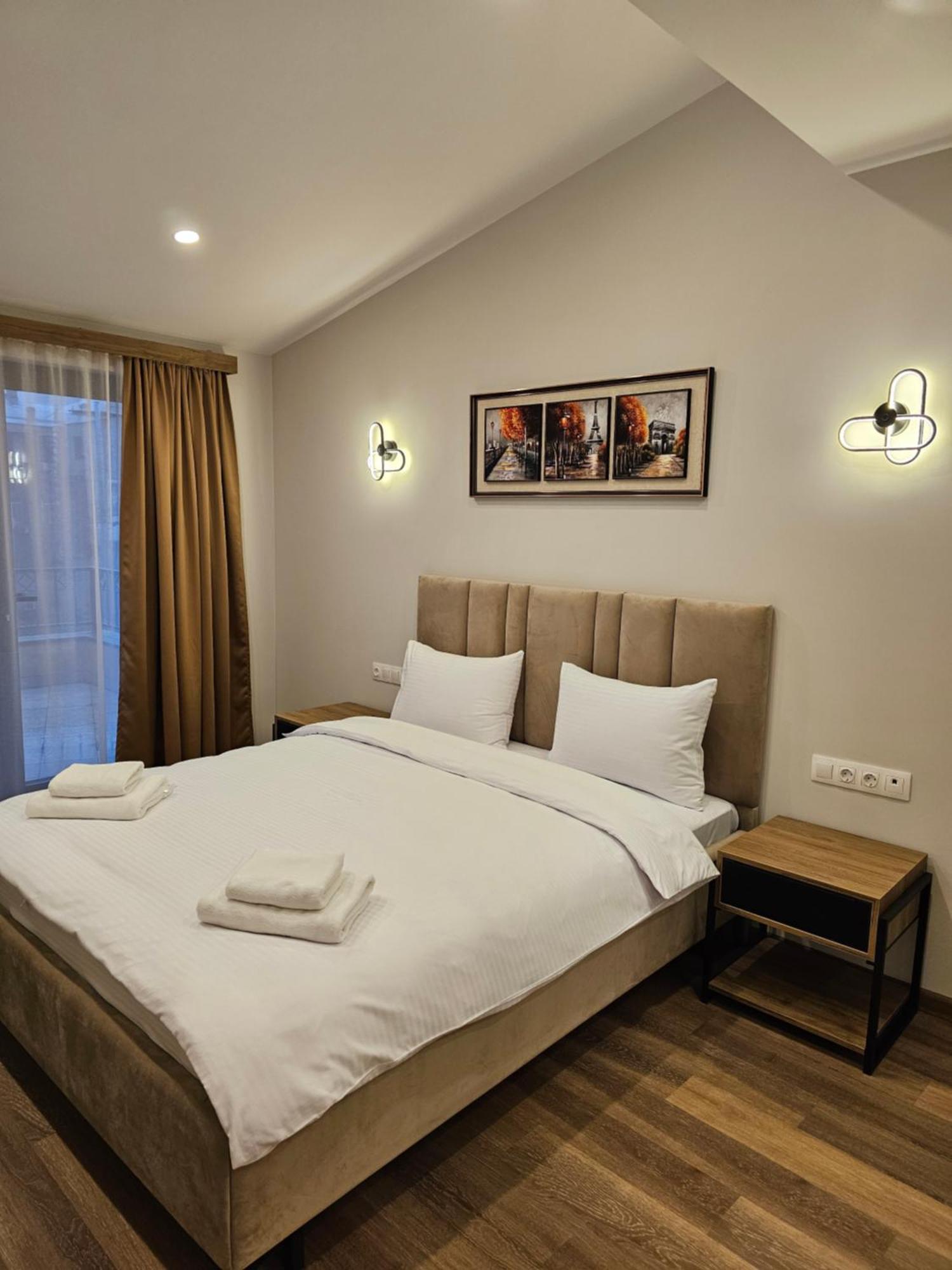 Hotel Avenue 30 Erivan Exterior foto