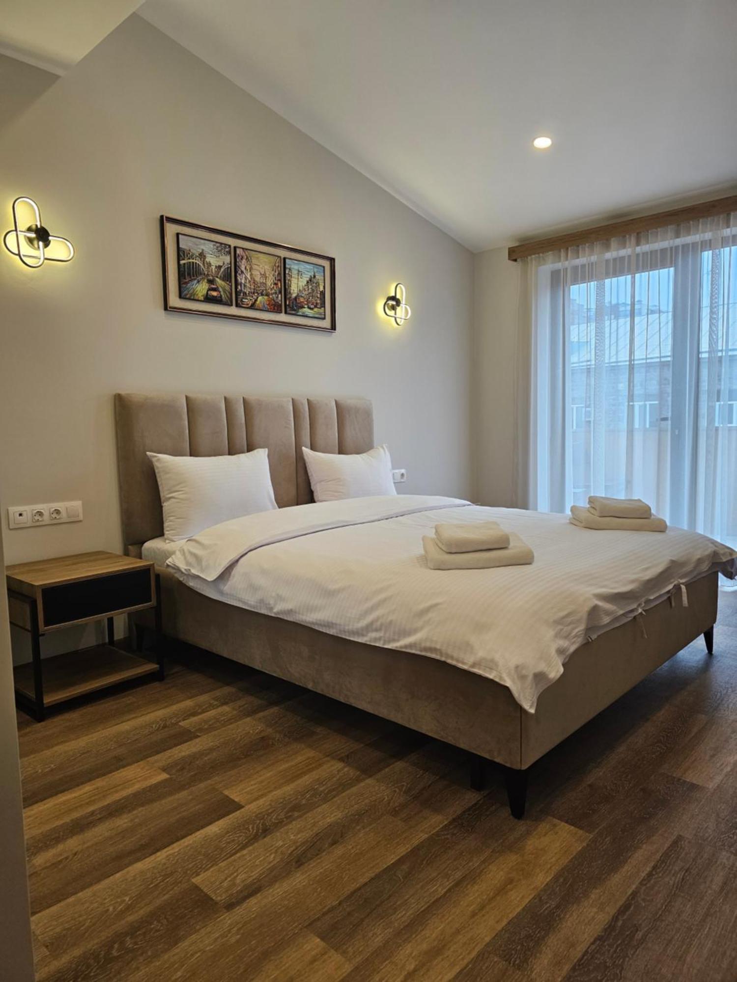 Hotel Avenue 30 Erivan Exterior foto