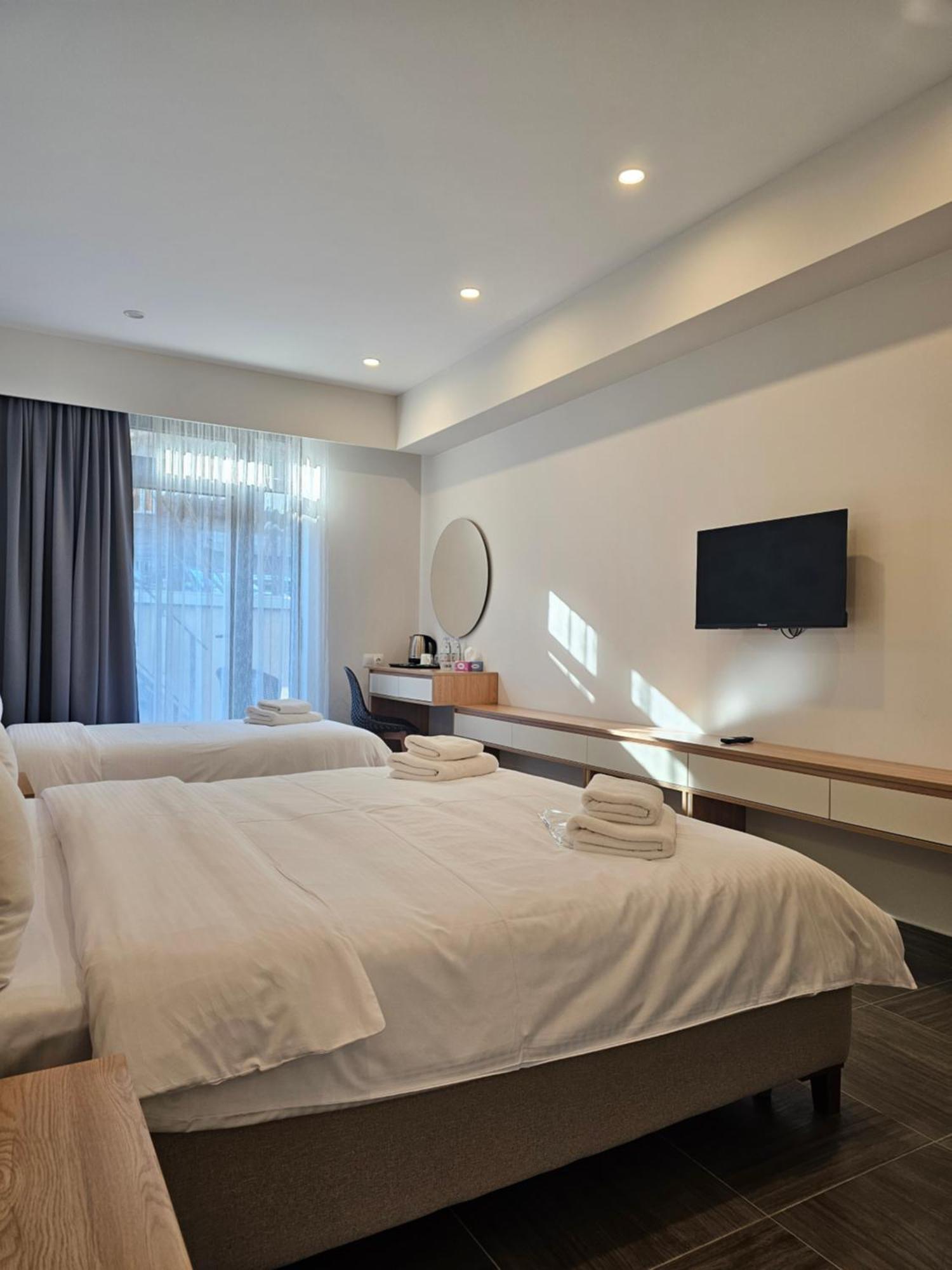 Hotel Avenue 30 Erivan Exterior foto