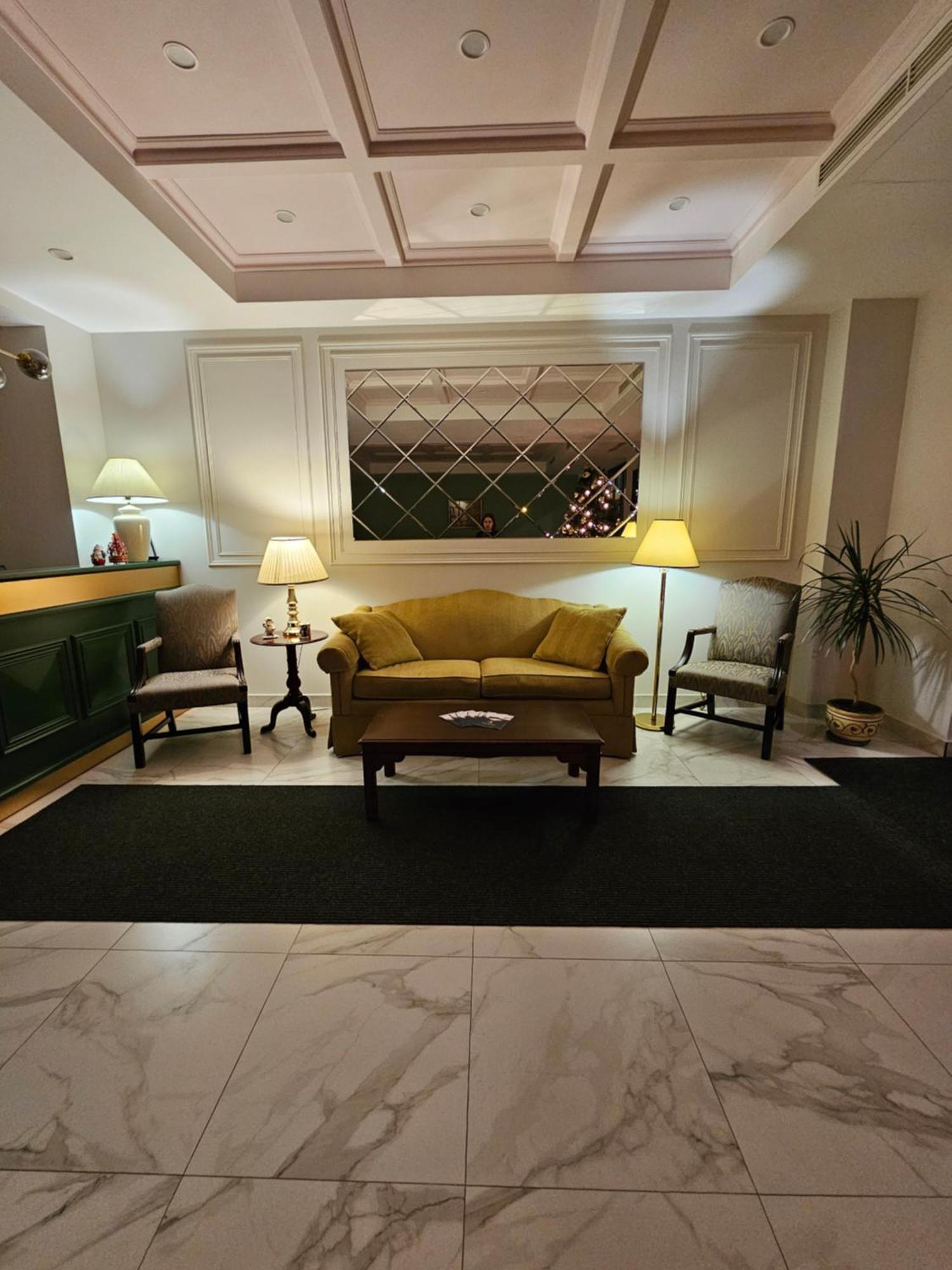 Hotel Avenue 30 Erivan Exterior foto