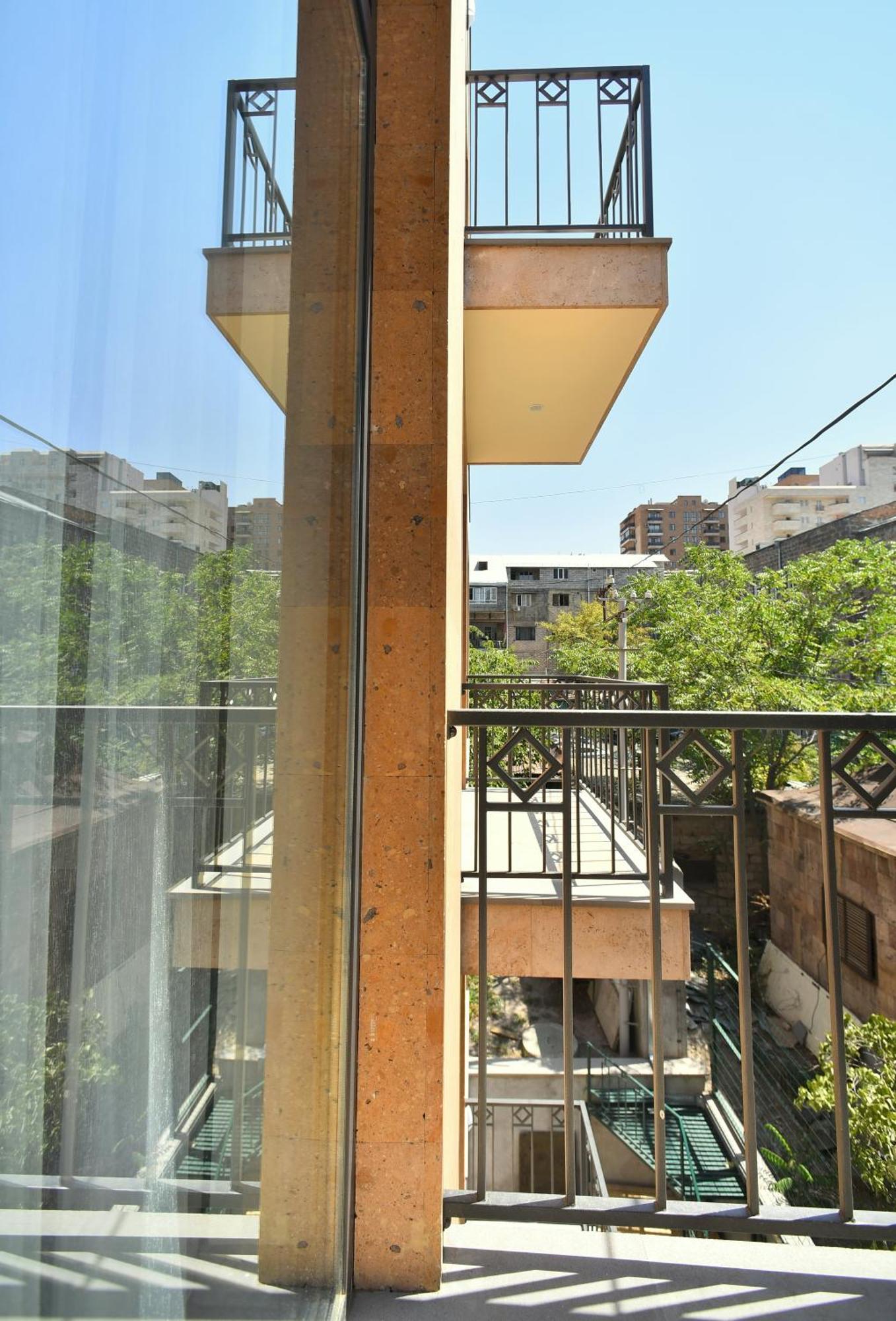 Hotel Avenue 30 Erivan Exterior foto