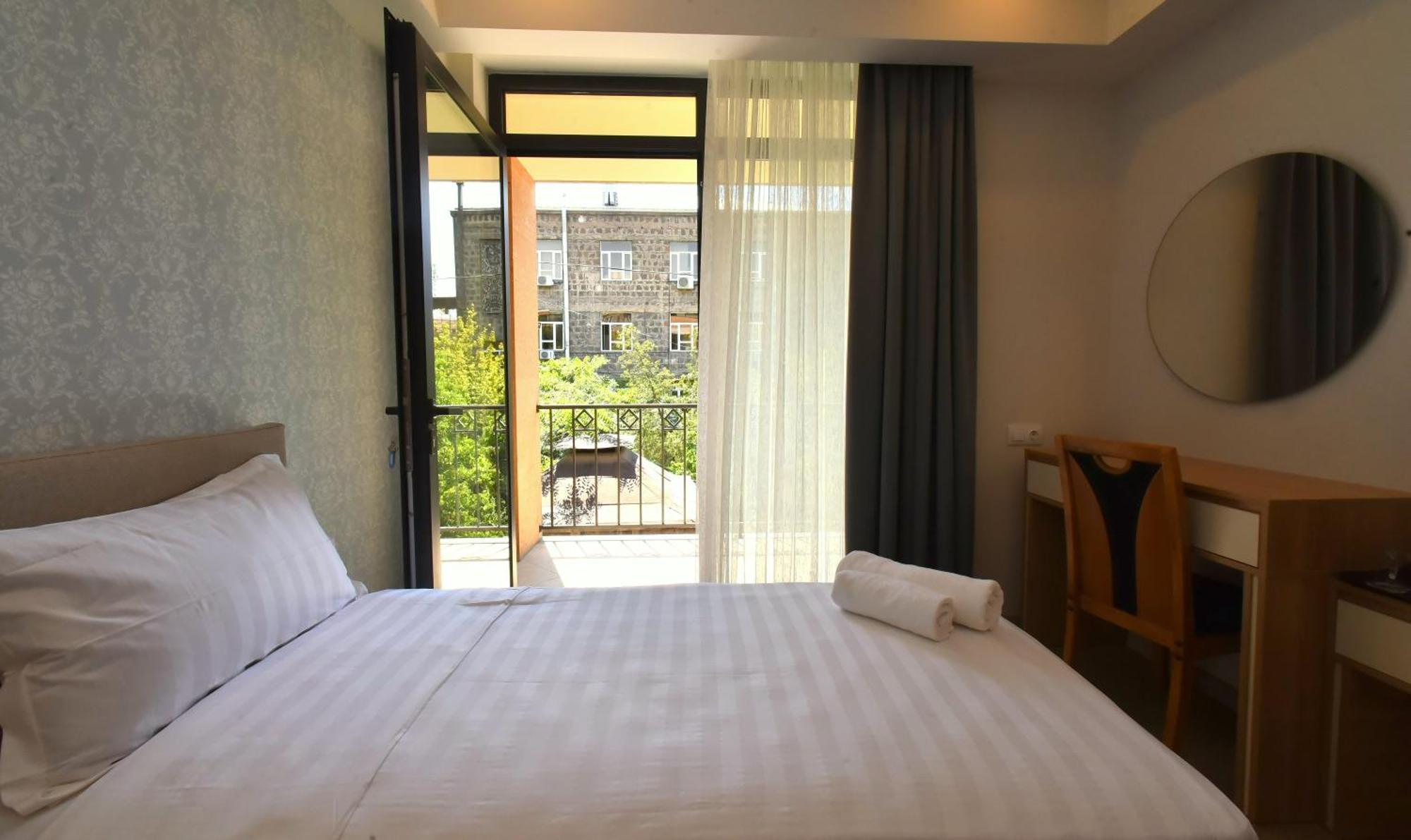 Hotel Avenue 30 Erivan Exterior foto