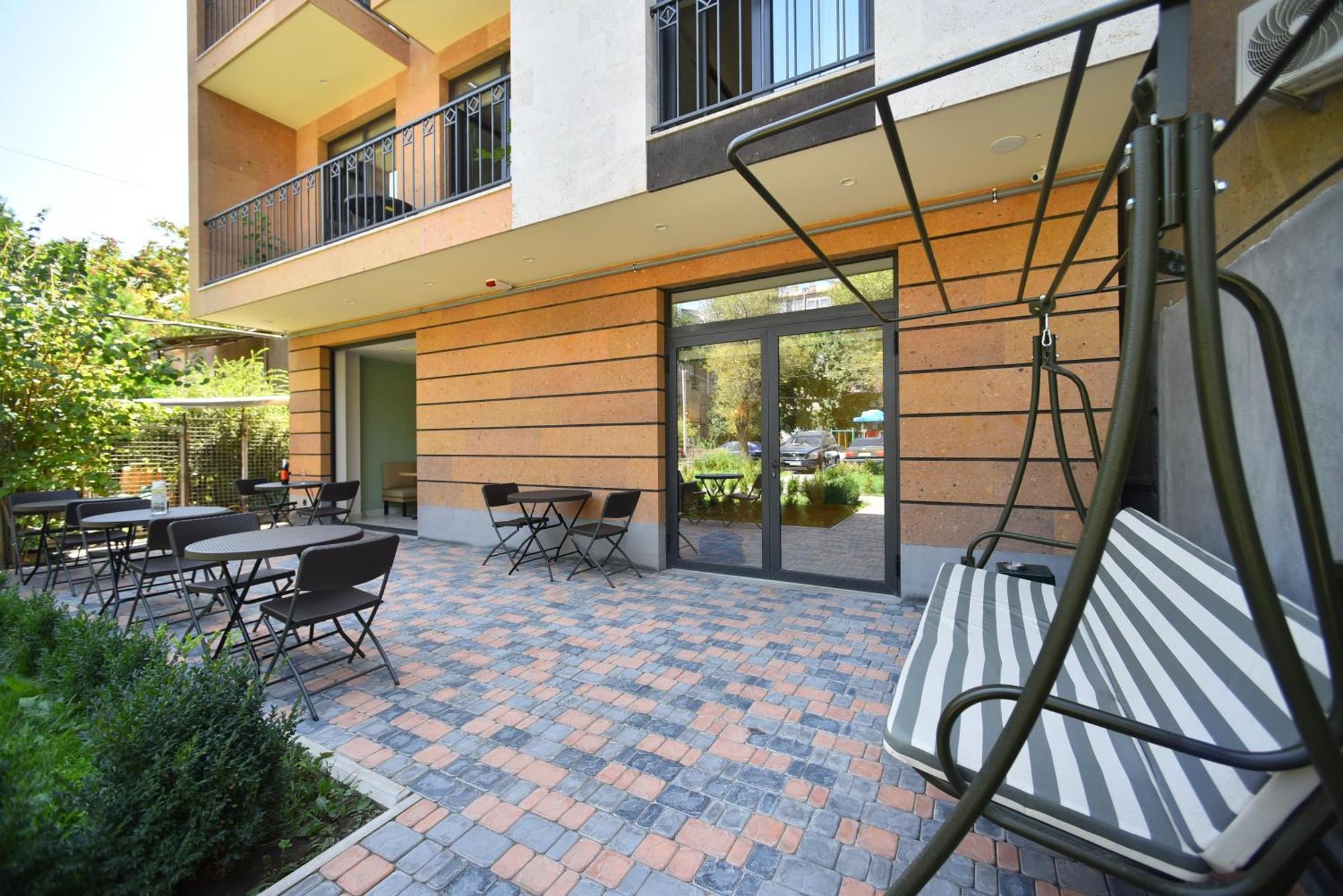 Hotel Avenue 30 Erivan Exterior foto